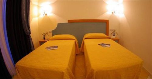 Hotel Club Cala Longa Montauro Ngoại thất bức ảnh